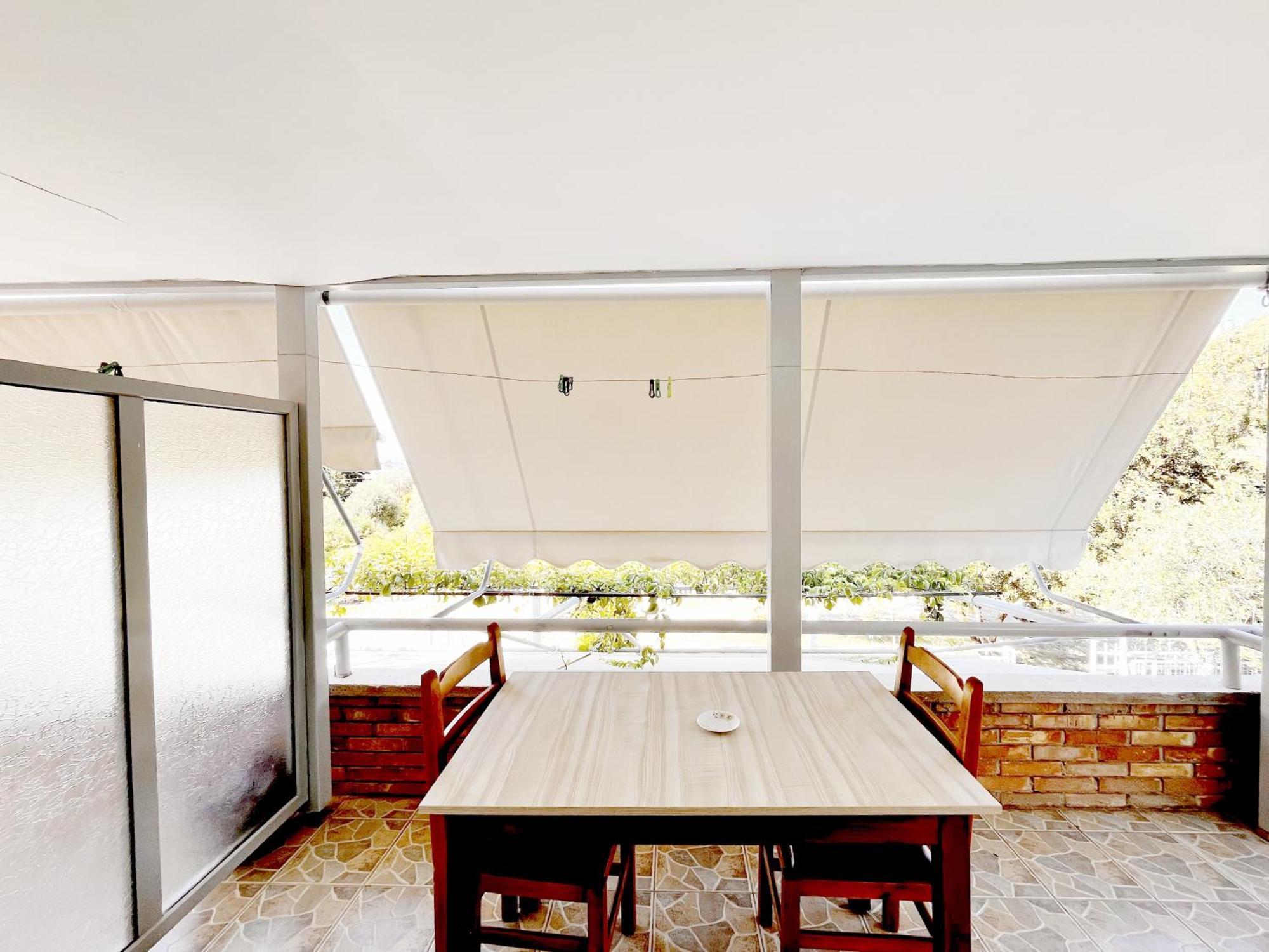 Garden Rooms Himare Luaran gambar